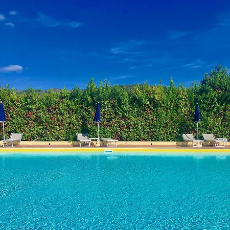 Apart-hotel La Valdana