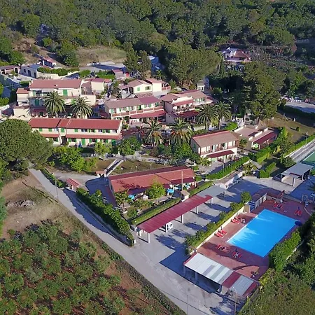 La Valdana Apartmanhotel