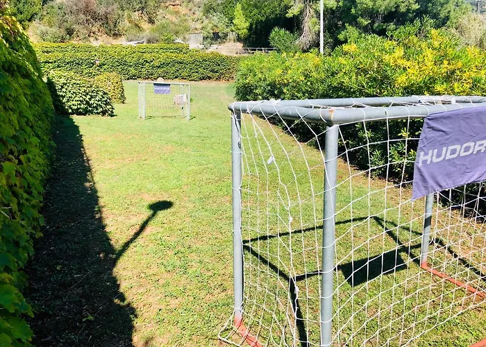 La Valdana Aparthotel 3*