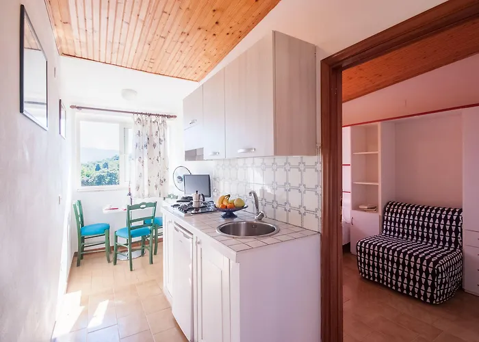 La Valdana Aparthotel 3*